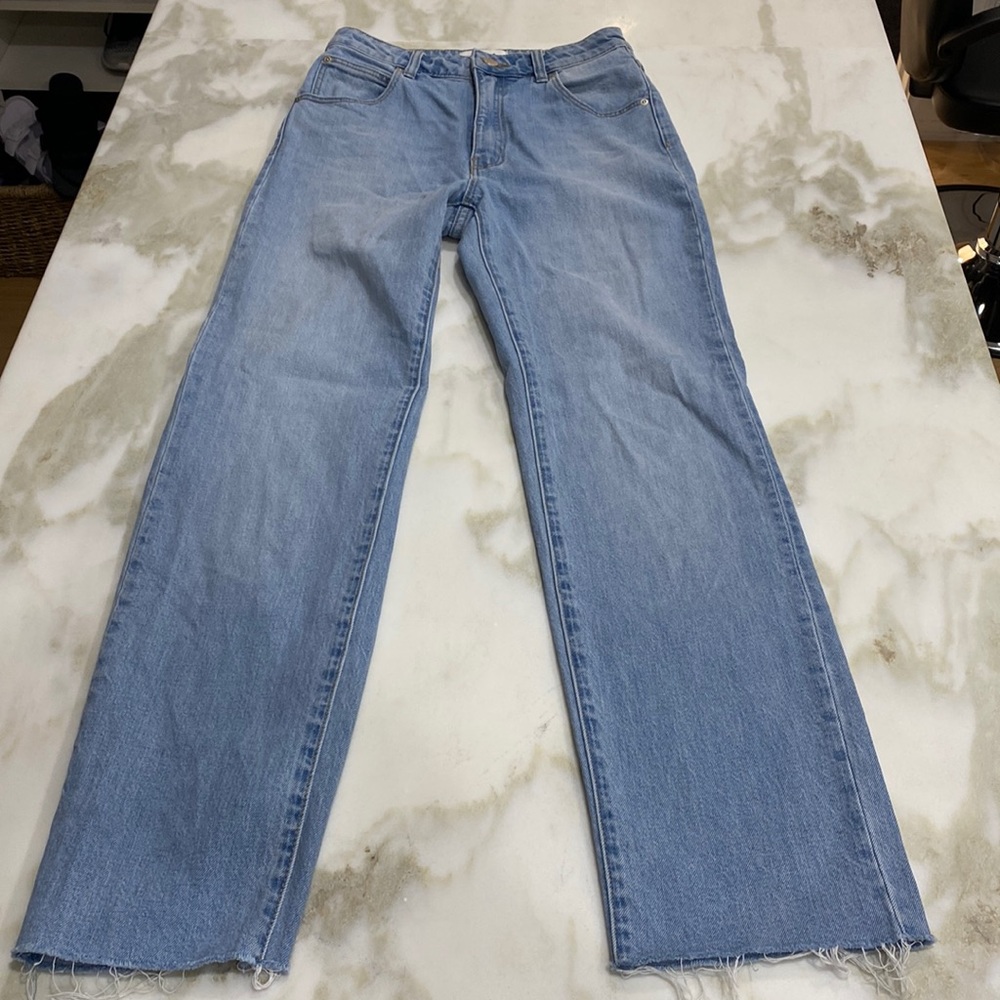 Rollas jeans light to medium wash